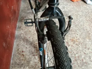 Bicicleta Rockrider Negra