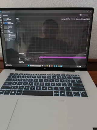 Portátil HP Omnibook 16 pul. 16 Gb RAM NEGOCIABLE.