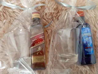 Botellitas variadas alcohol