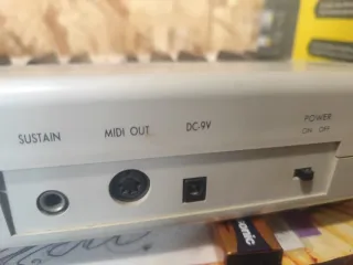 Controlador MIDI Trust 49 Teclas Blanco