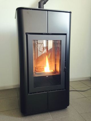 Servicio de limpieza y mantenimiento estufa pellet