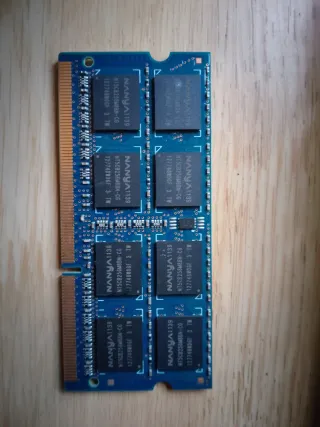 Memoria RAM portátil NANYA 4GB PC3-10600S