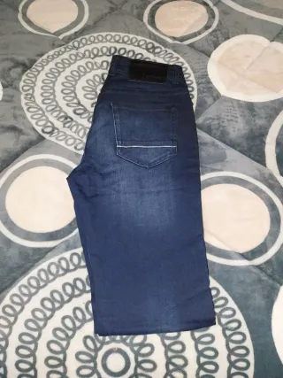 Lote de 3 pantalones vaqueros azules a 25 los 3