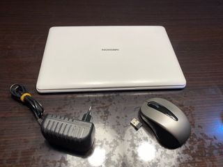 Ultra portatile MEDION Akoya