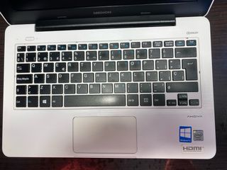 Ultra portatile MEDION Akoya