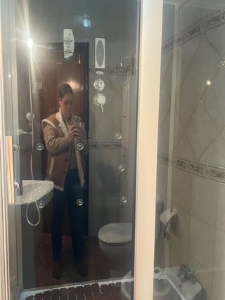 Ducha Hidromasaje Negra y Plateada