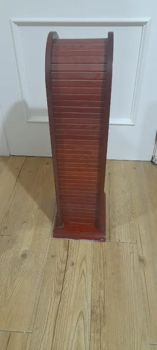 Mobile porta CD in legno con persiane