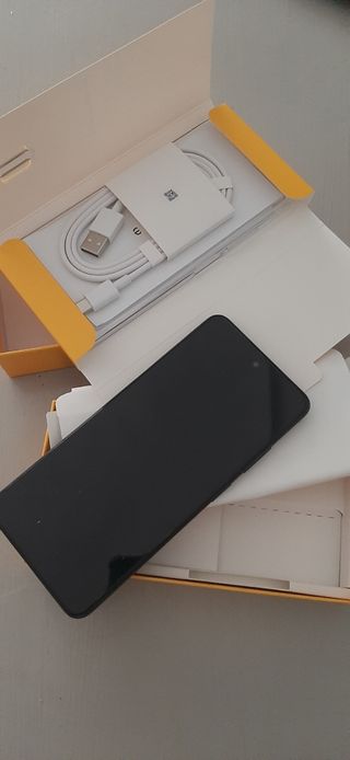 Teléfono móvil Realme RMX3943 Negro