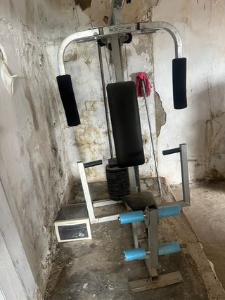 Máquina de gimnasio multifunción