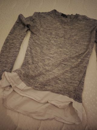 Camiseta gris y blanca mujer