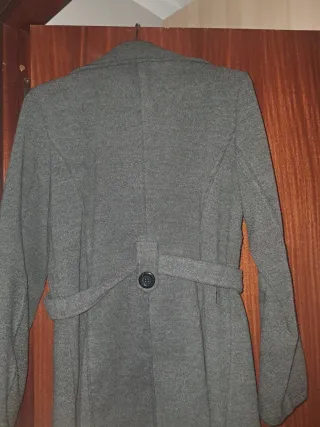 Chaquetón de paño gris