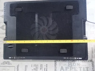 Ventilador ordenador portátil con base ajustable