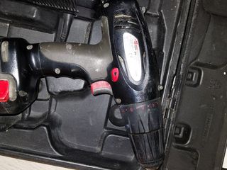 Taladro Wurth con 2 baterías y cargador