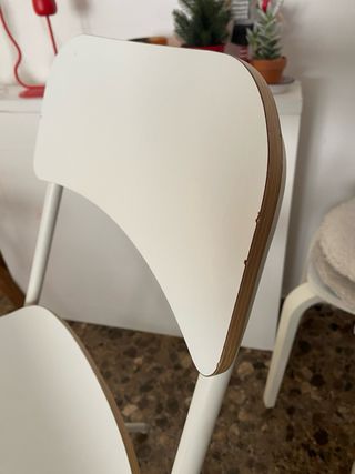 2 Taburetes altos blancos de IKEA FRANKLIN