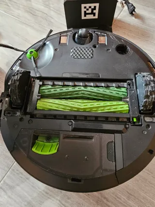 Robot Roomba j7+ Combo Aspirador y Friegasuelos