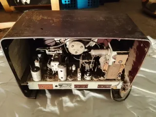 Radio Philips Vintage Marrón y Beige