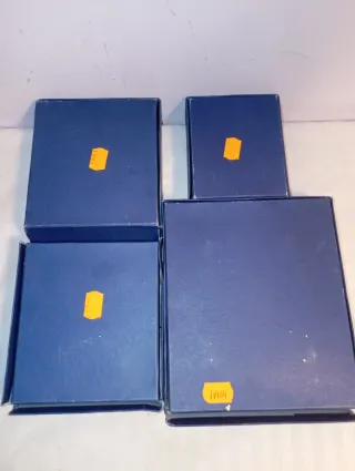 Juego 4 Ceniceros Porcelana Medusa Versace