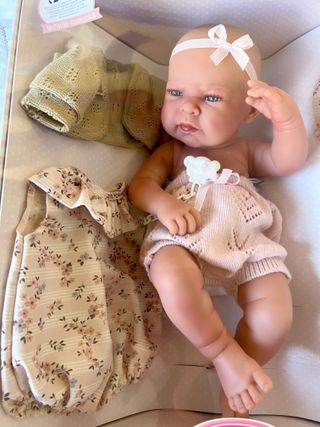 Muñeca Antonio Juan Lea Recién Nacida