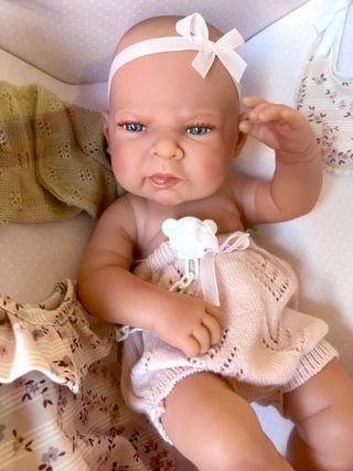 Muñeca Antonio Juan Lea Recién Nacida