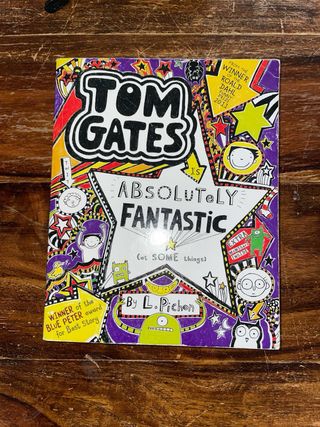 Tom gates en inglés