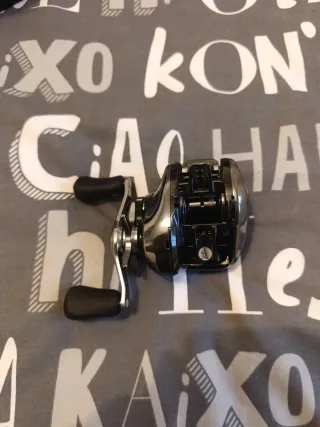 Carrete de Pesca Shimano Antares 101 HG 2025