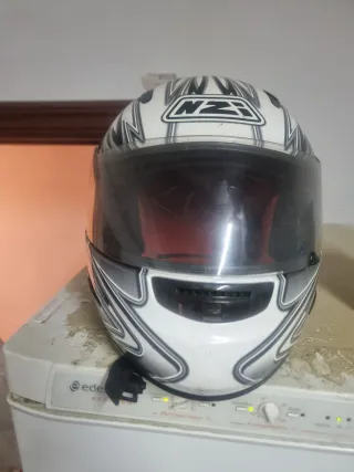 Cascos de moto Airoh y otros