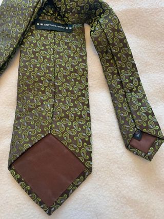 Corbata Antonio Miró Seda Natural Corte Clásico