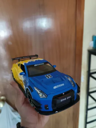 Coche de colección 1:24