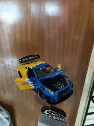 Coche de colección 1:24