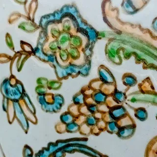 Piatto decorativo in ceramica