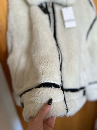 Chaqueta bomber efecto borreguito