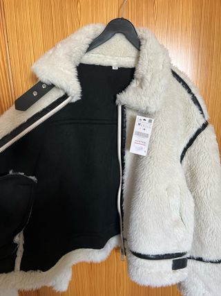 Chaqueta bomber efecto borreguito