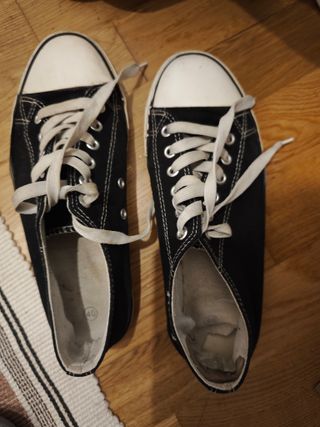 Zapatillas negras talla 40