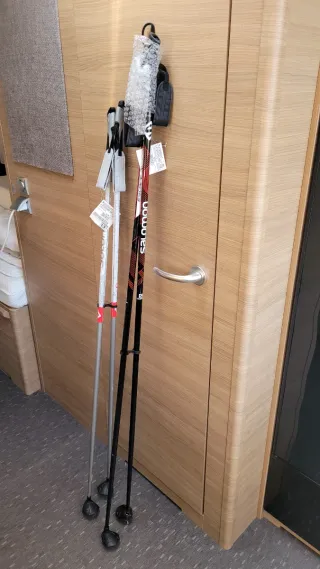 Esquís fondo Salomon con palos y botas nuevos