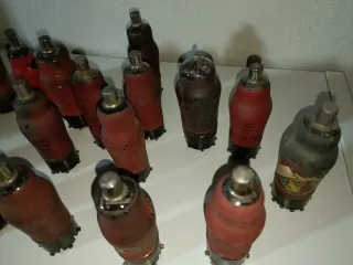Valvole radio vintage