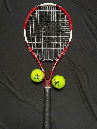 Conjunto Raquetas Artengo, Mochila Dunlop, Pelotas