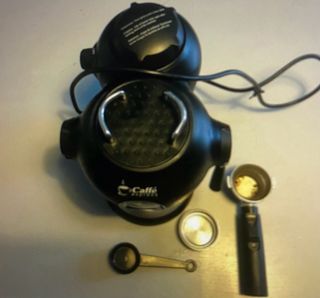 Macchina da caffè nera