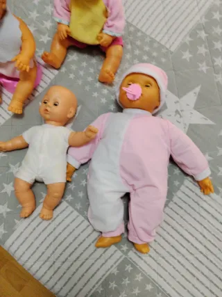 Lote de 5 muñecas bebé