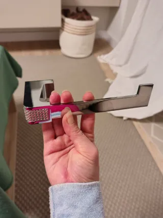 Juego de baño metálico plateado