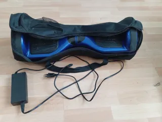 Patinete Eléctrico Azul con Cargador