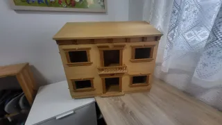 Casa de Muñecas Artesanal de Madera