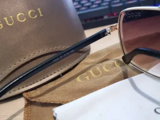Gafas de sol Gucci Marrón y Dorado