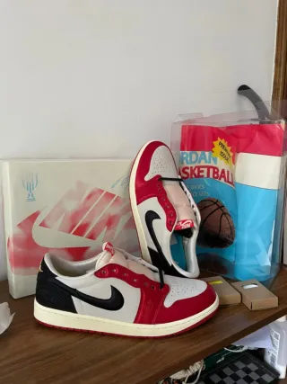 Jordan 1 Low Rojo/Blanco Talla 42