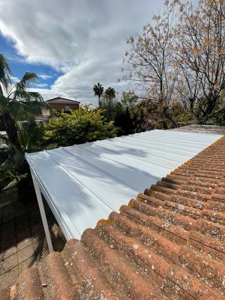 Panel sándwich montadores