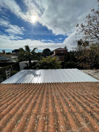 Panel sándwich montadores