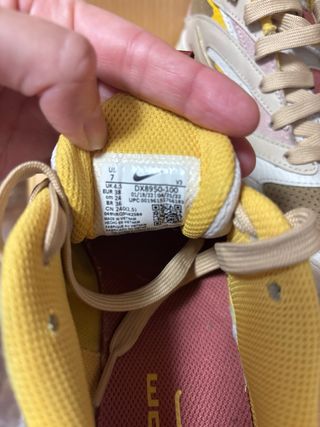 Zapatillas Nike Zoom Air Chica Beige/Amarillo