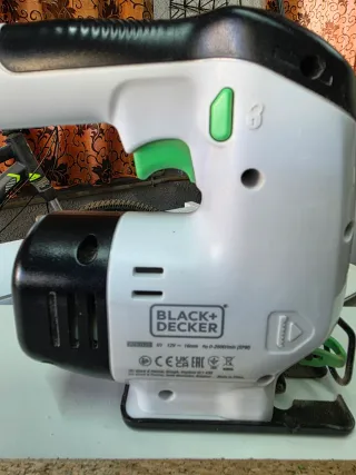 Caladora Black+Decker Reviva Inalámbrica