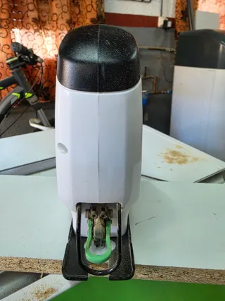 Caladora Black+Decker Reviva Inalámbrica