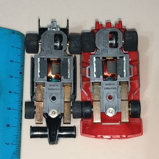 2 coches carreras scalextric aurora G-plus años 80