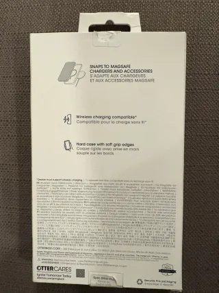 Funda React MagSafe iPhone 16 Pro–purpurina